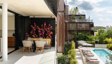 Resa Estates 3 slaapkamers Talamanca te koop sale Ibiza terrace and pool.jpg